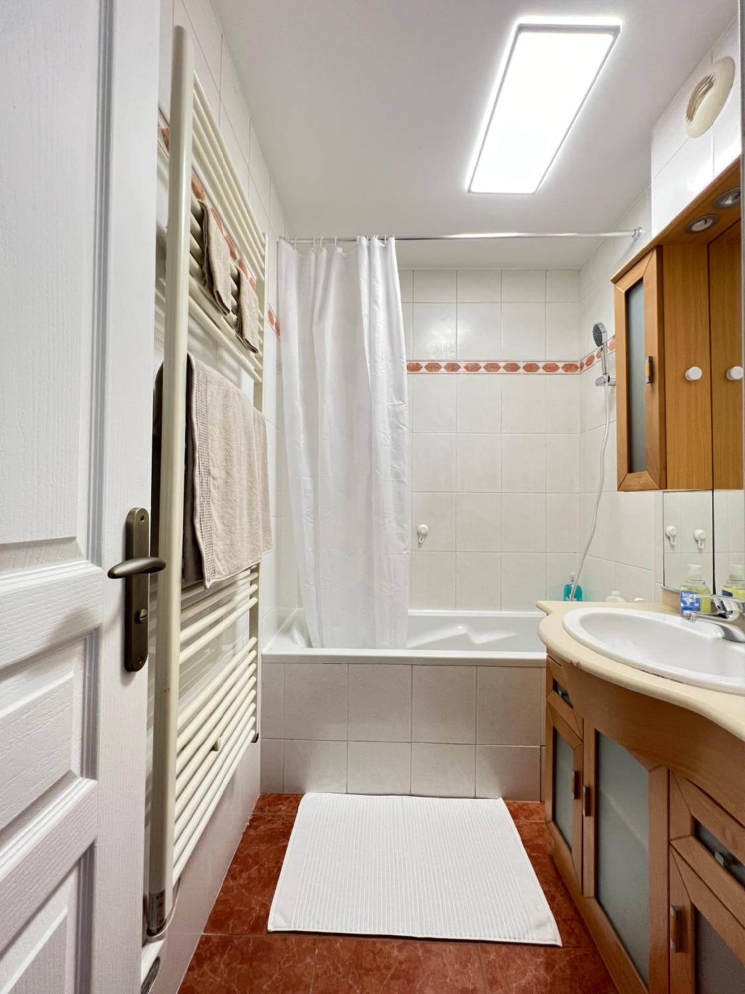 Appartement Coquelicot 25Km Paris Et Disney Pontault-Combault Bagian luar foto